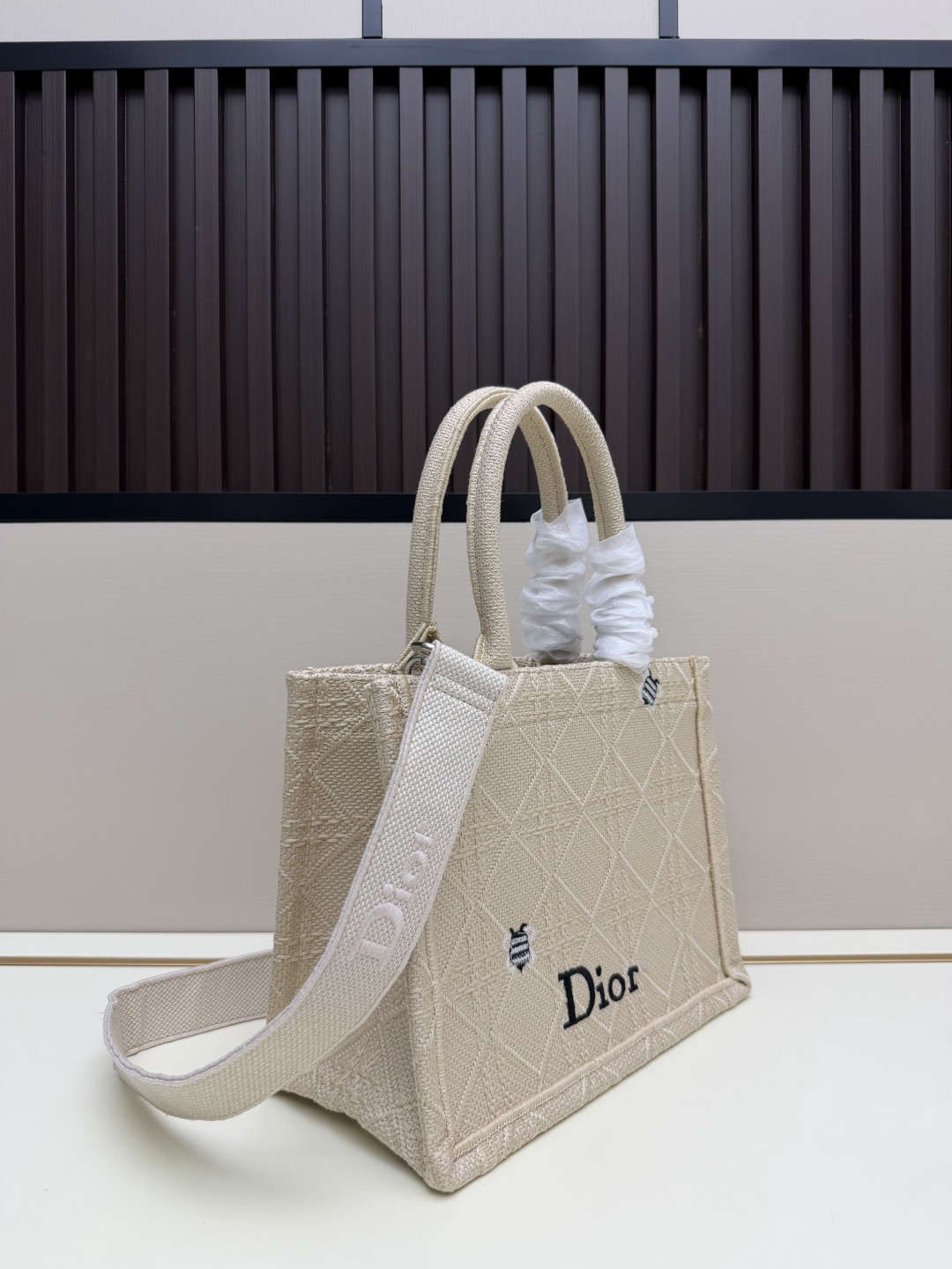 Cheap Dior AAA Quality Handbags in 220222, $95 USD- [IB220222] - Replica Dior AAA Quality Handbags
