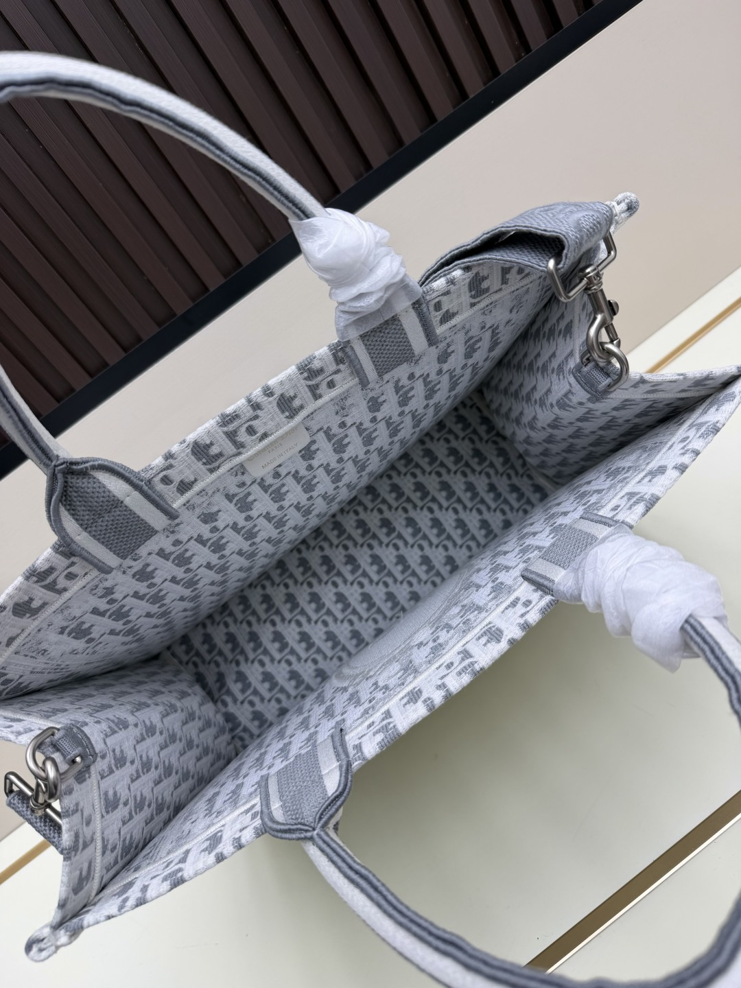Cheap Dior AAA Quality Handbags in 220229, $110 USD- [IB220229] - Replica Dior AAA Quality Handbags