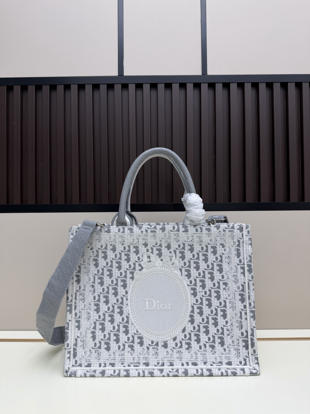 Cheap Dior AAA Quality Handbags in 220231, $110 USD- [IB220231] - Replica Dior AAA Quality Handbags