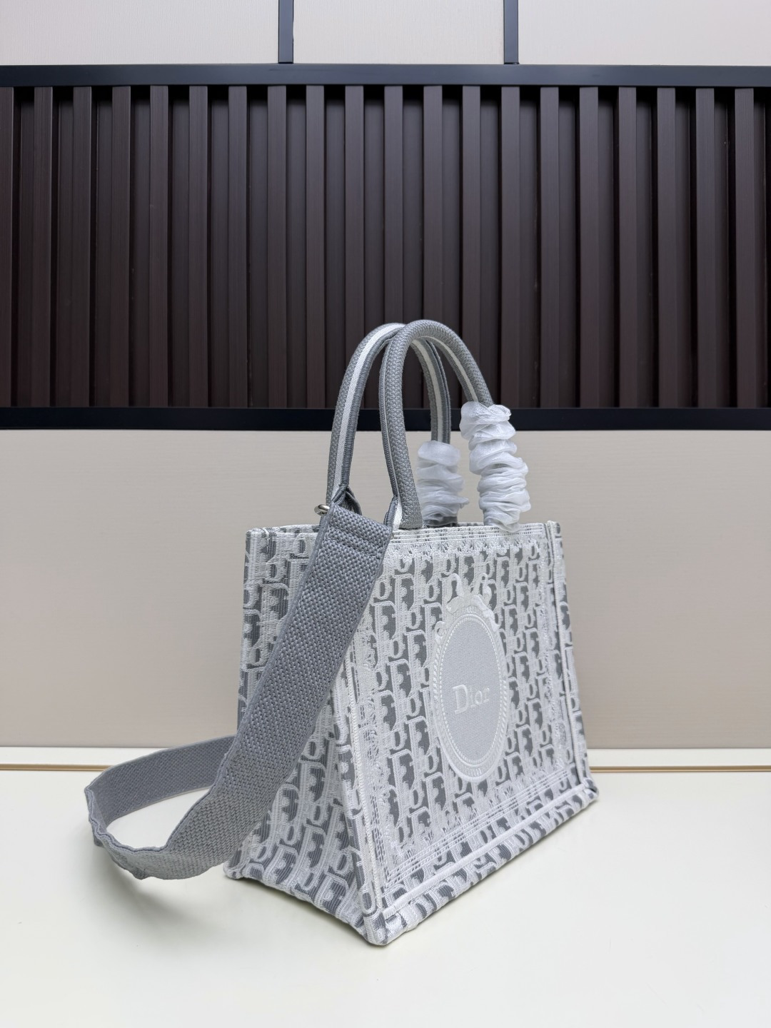 Cheap Dior AAA Quality Handbags in 220233, $110 USD- [IB220233] - Replica Dior AAA Quality Handbags