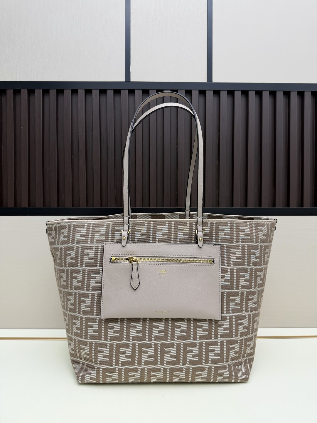 Cheap Fendi AAA+++ Handbags in 220237, $100 USD- [IB220237] - Replica Fendi AAA+++ Handbags