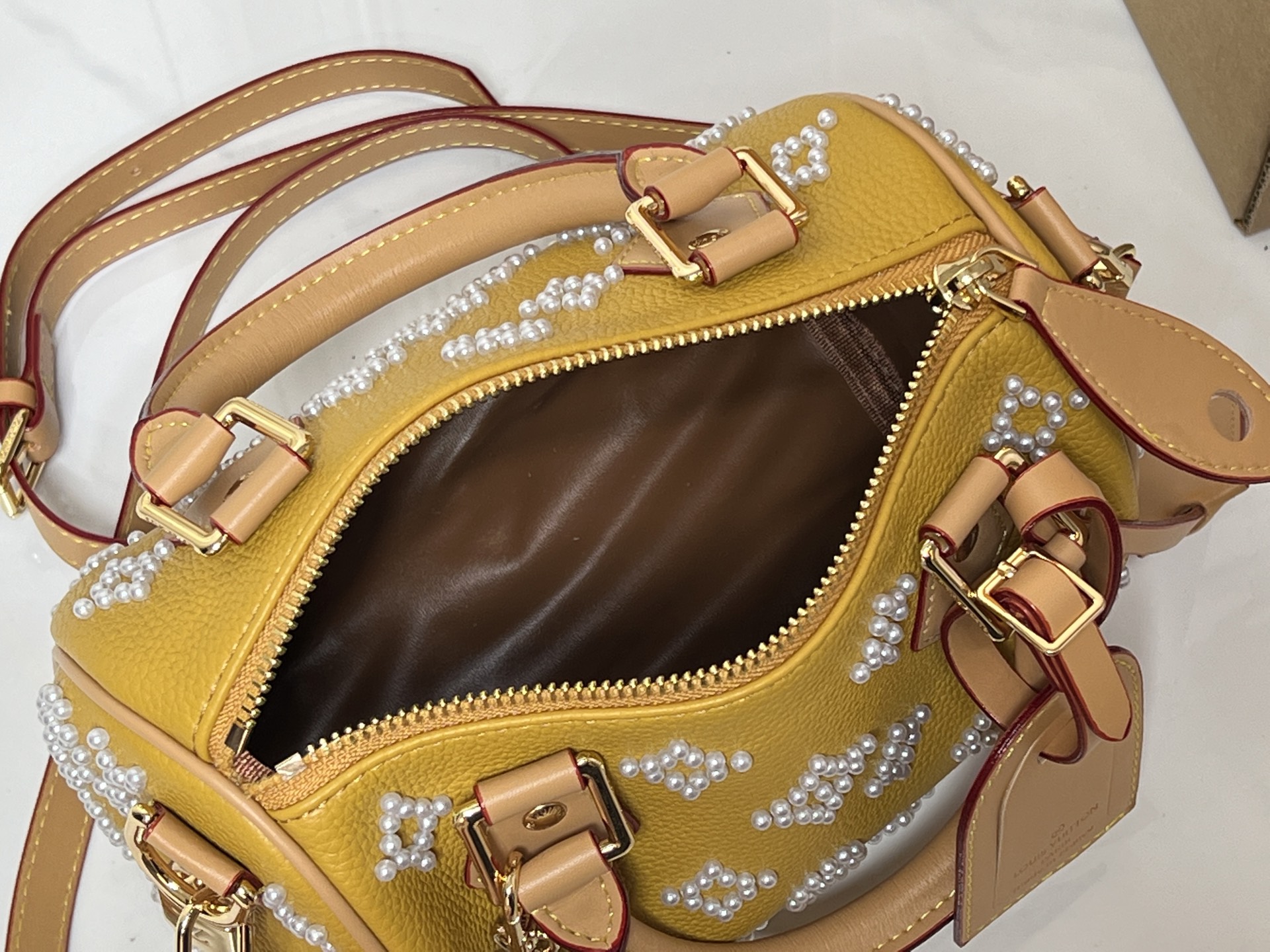 Cheap Louis Vuitton AAA Quality Handbags in 220243, $95 USD- [IB220243] - Replica Louis Vuitton AAA Quality Handbags