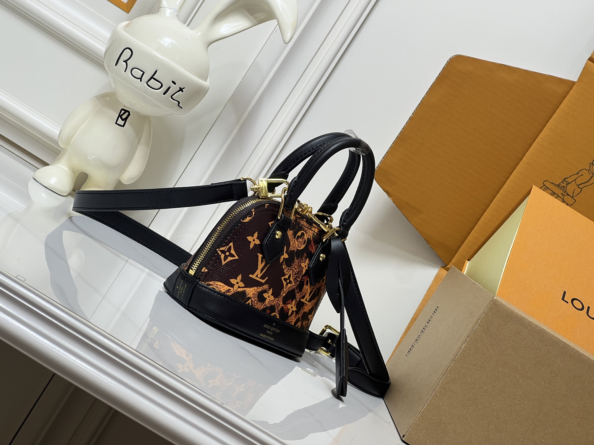 Cheap Louis Vuitton AAA Quality Handbags in 220244, $95 USD- [IB220244] - Replica Louis Vuitton AAA Quality Handbags