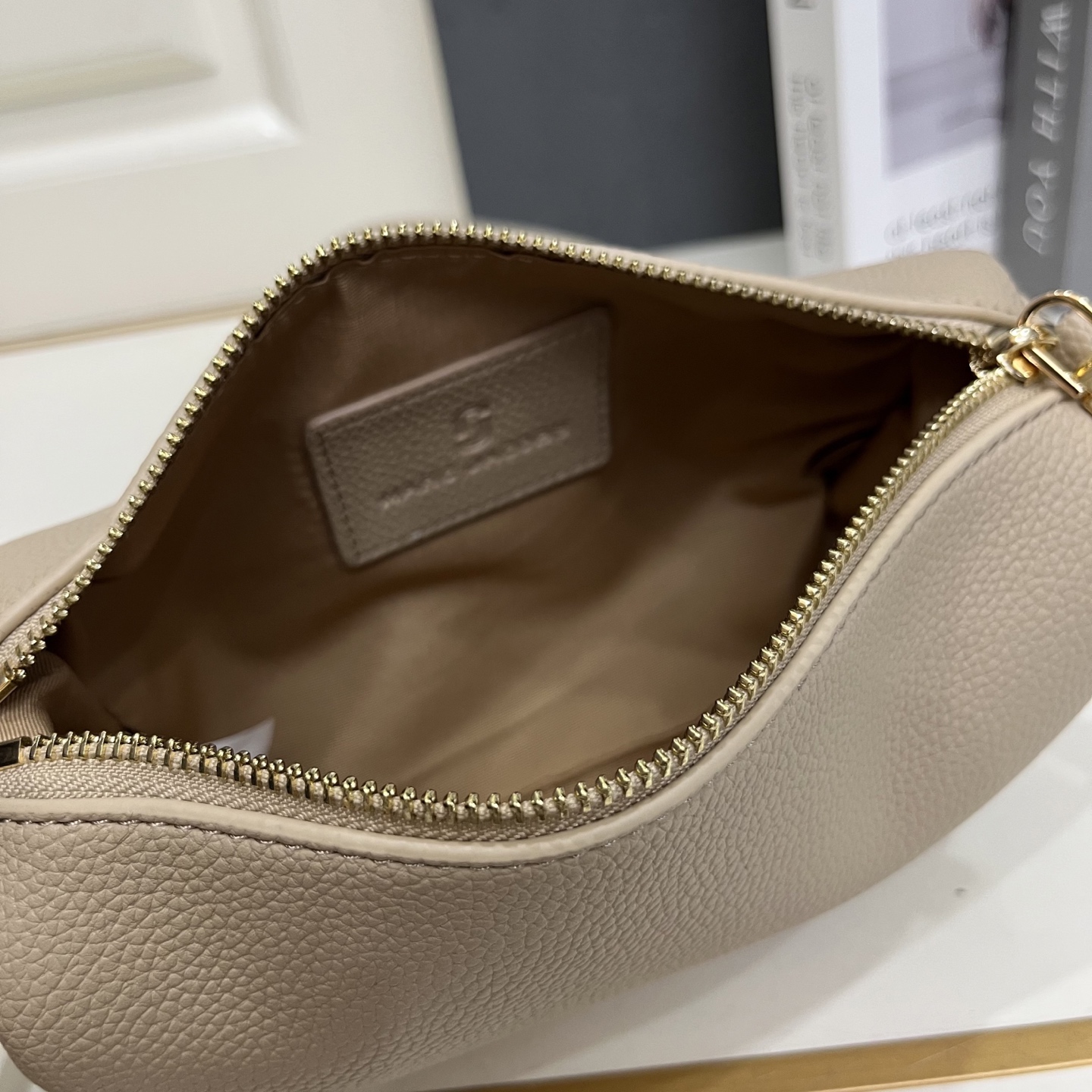 Cheap Marc Jacobs Bags in 220256, $110 USD- [IB220256] - Replica Marc Jacobs Bags