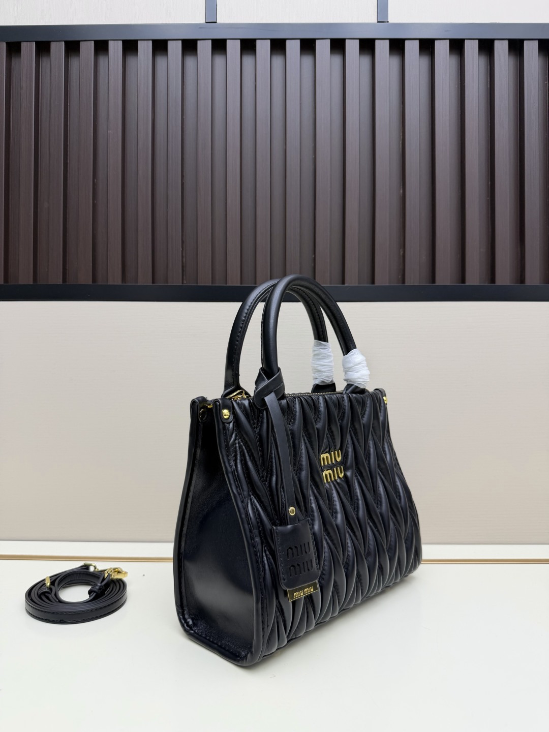 Cheap MiuMiu High quality Handbags in 220267, $105 USD- [IB220267] - Replica MiuMiu High quality Handbags