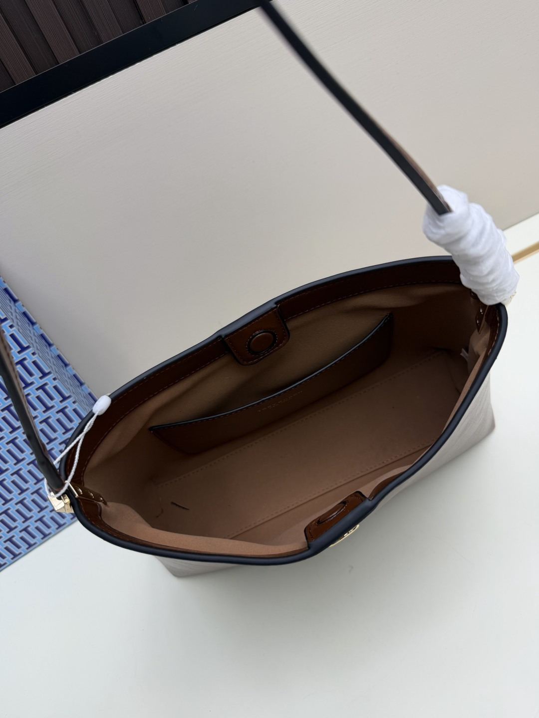 Cheap Tory Burch Bags in 220279, $105 USD- [IB220279] - Replica Tory Burch Bags