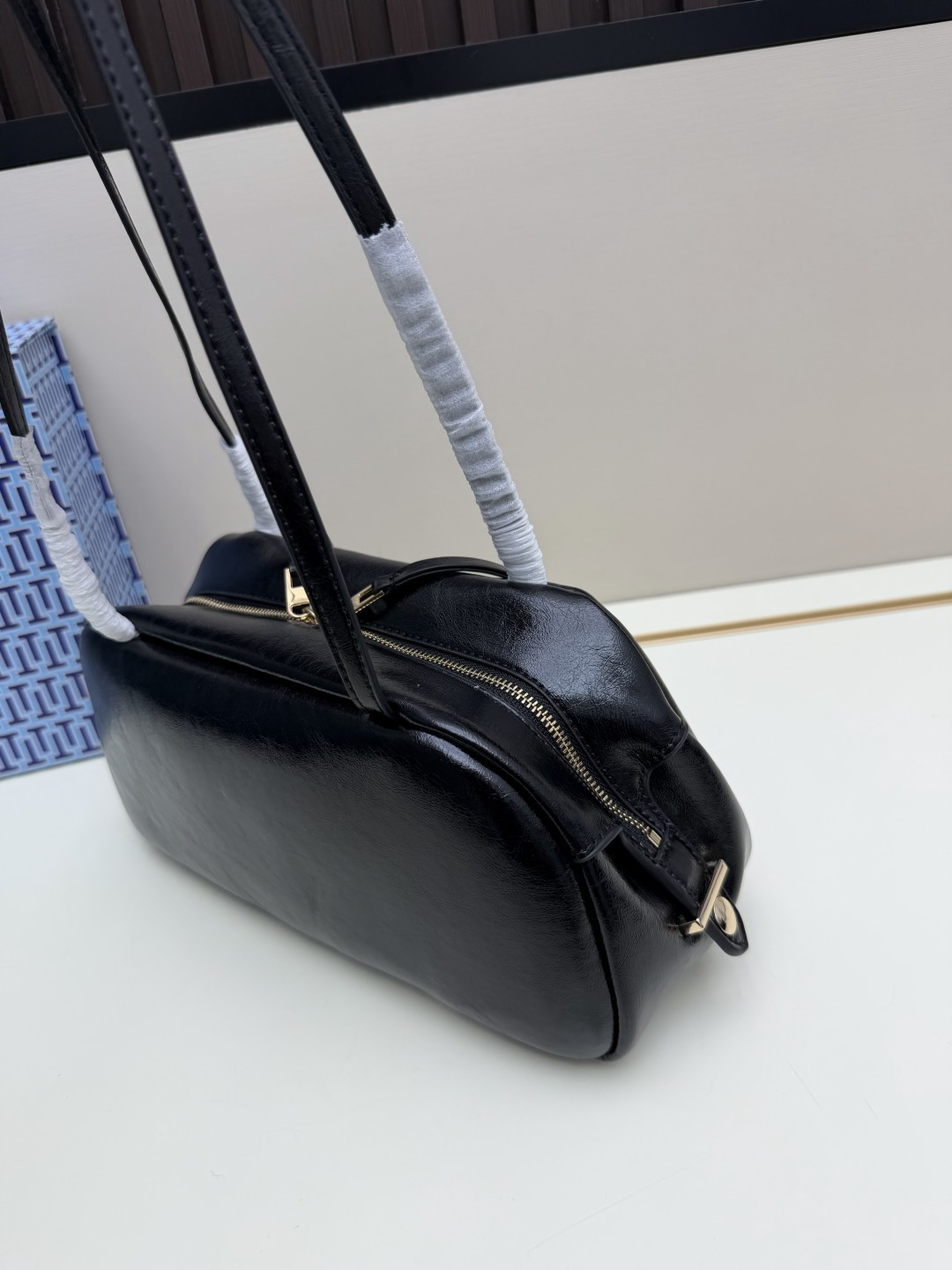 Cheap Tory Burch Bags in 220281, $105 USD- [IB220281] - Replica Tory Burch Bags