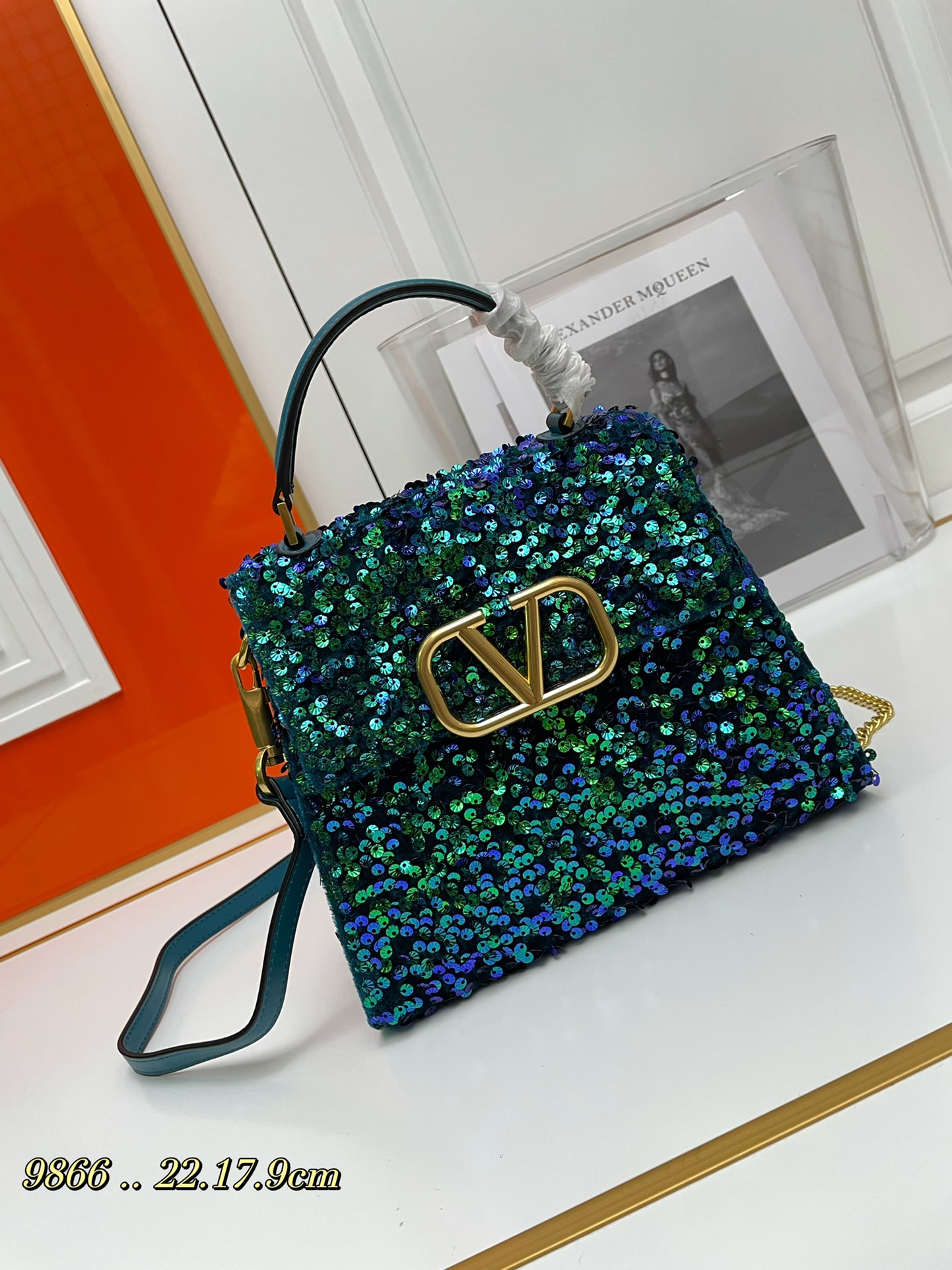Cheap Valentino AAA quality Handbags in 220284, $130 USD- [IB220284] - Replica Valentino AAA quality Handbags