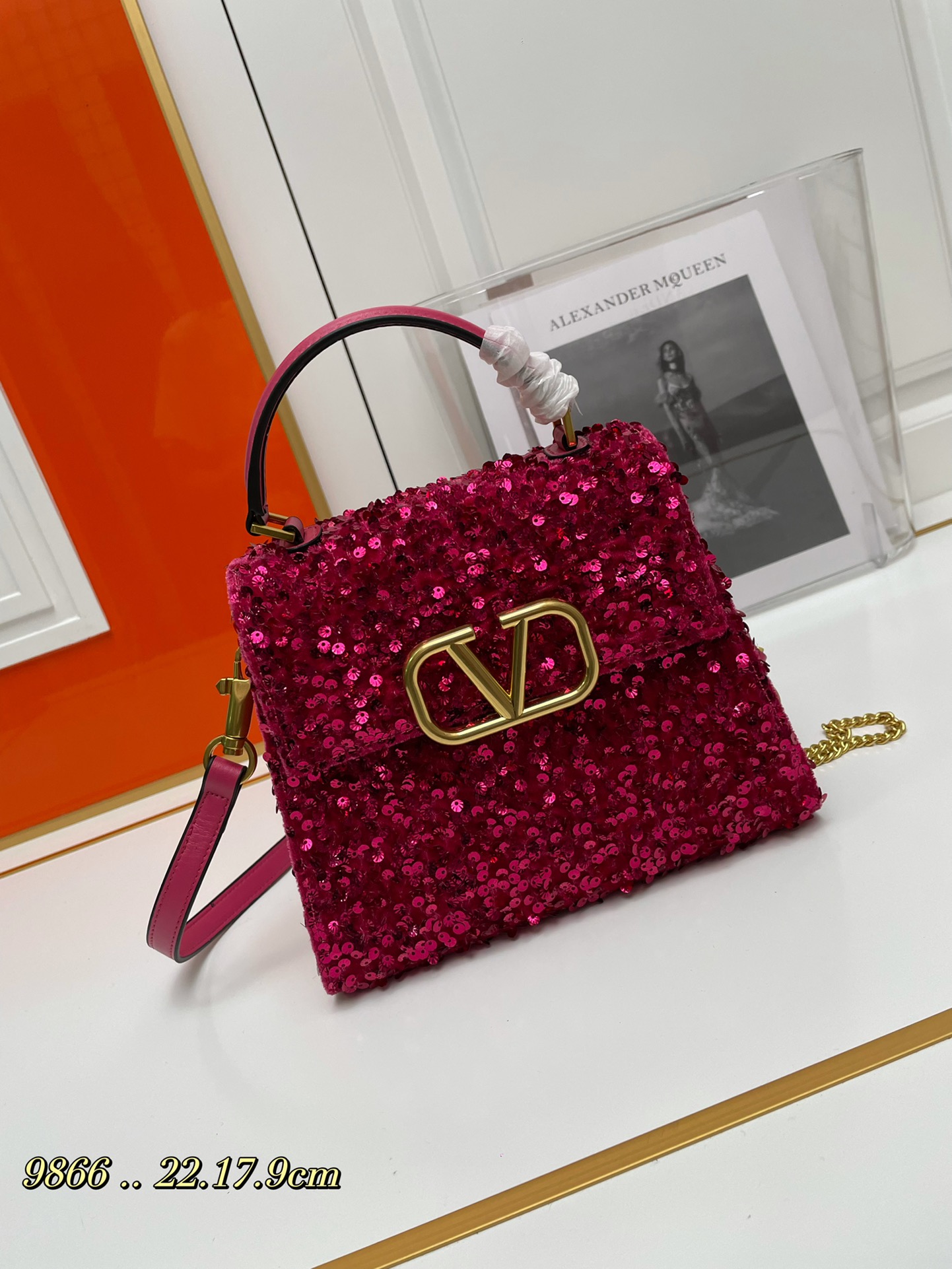 Cheap Valentino AAA quality Handbags in 220288, $130 USD- [IB220288] - Replica Valentino AAA quality Handbags