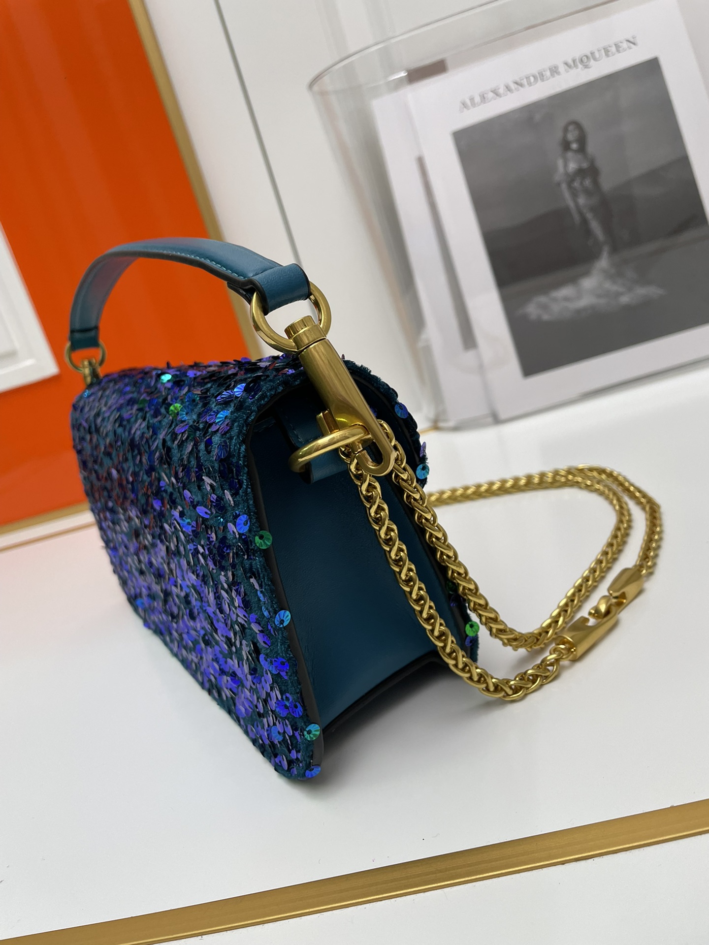 Cheap Valentino AAA quality Handbags in 220289, $110 USD- [IB220289] - Replica Valentino AAA quality Handbags