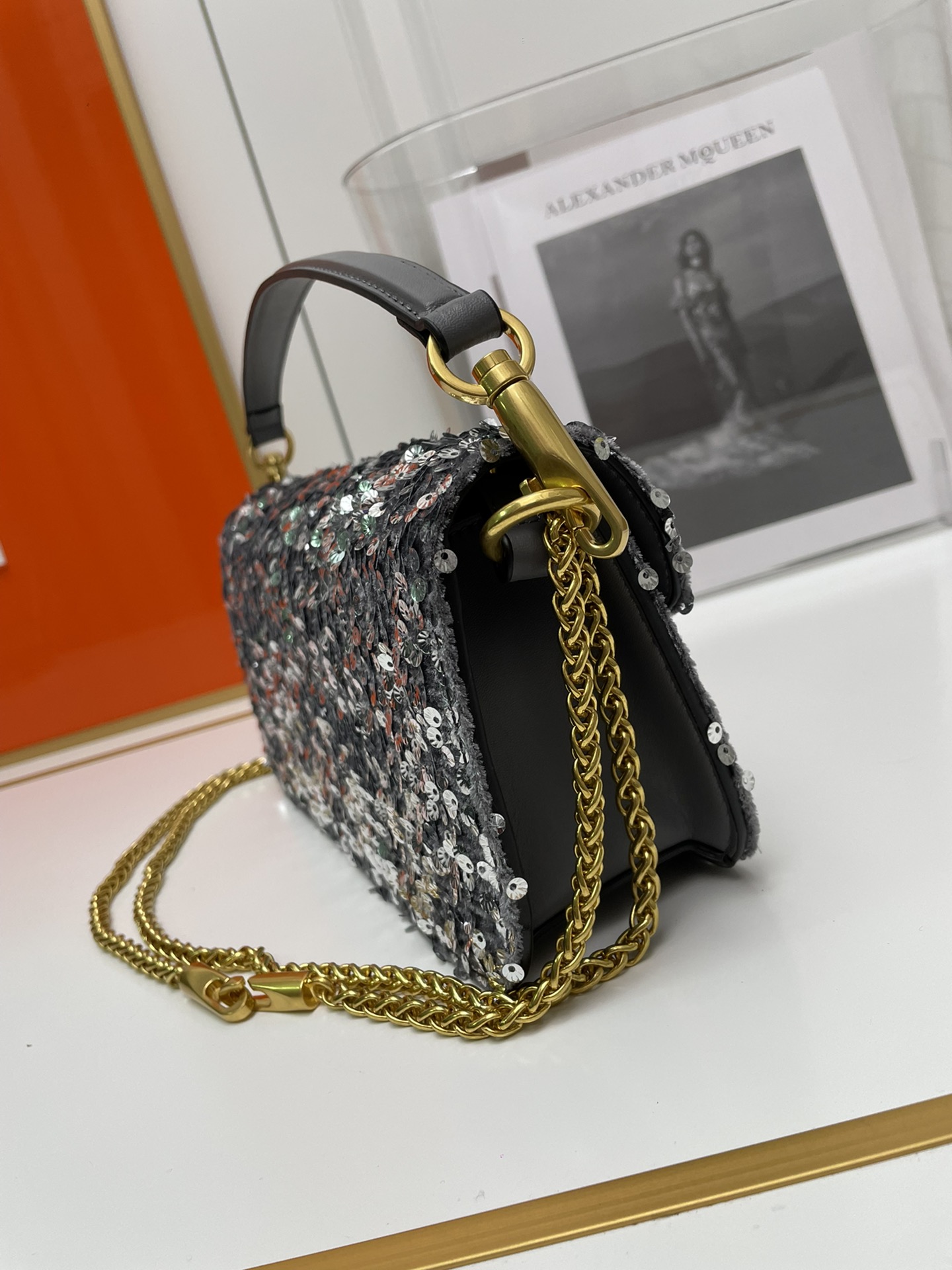 Cheap Valentino AAA quality Handbags in 220292, $110 USD- [IB220292] - Replica Valentino AAA quality Handbags