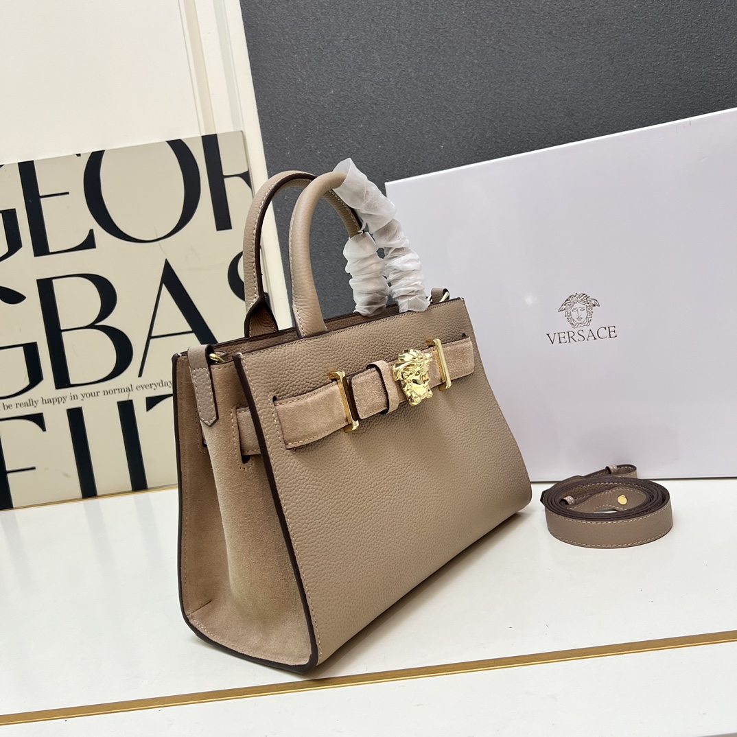 Cheap Versace  AAA Quality Handbags in 220319, $135 USD- [IB220319] - Replica Versace  AAA Quality Handbags