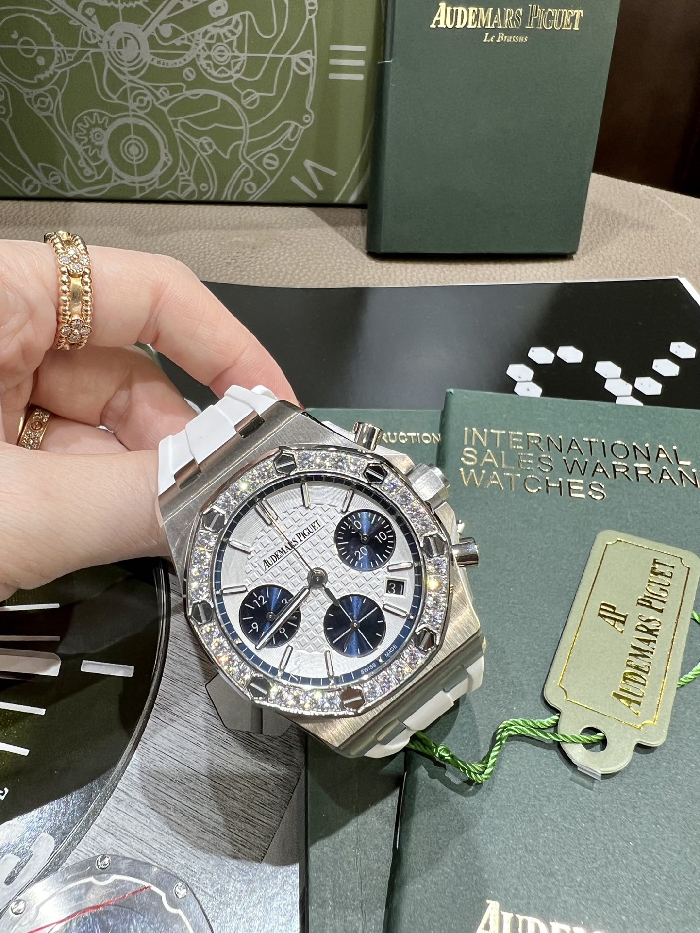 Cheap Audemars Piguet AAA+ Watches in 220343, $450 USD- [IB220343] - Replica Audemars Piguet AAA+ Watches