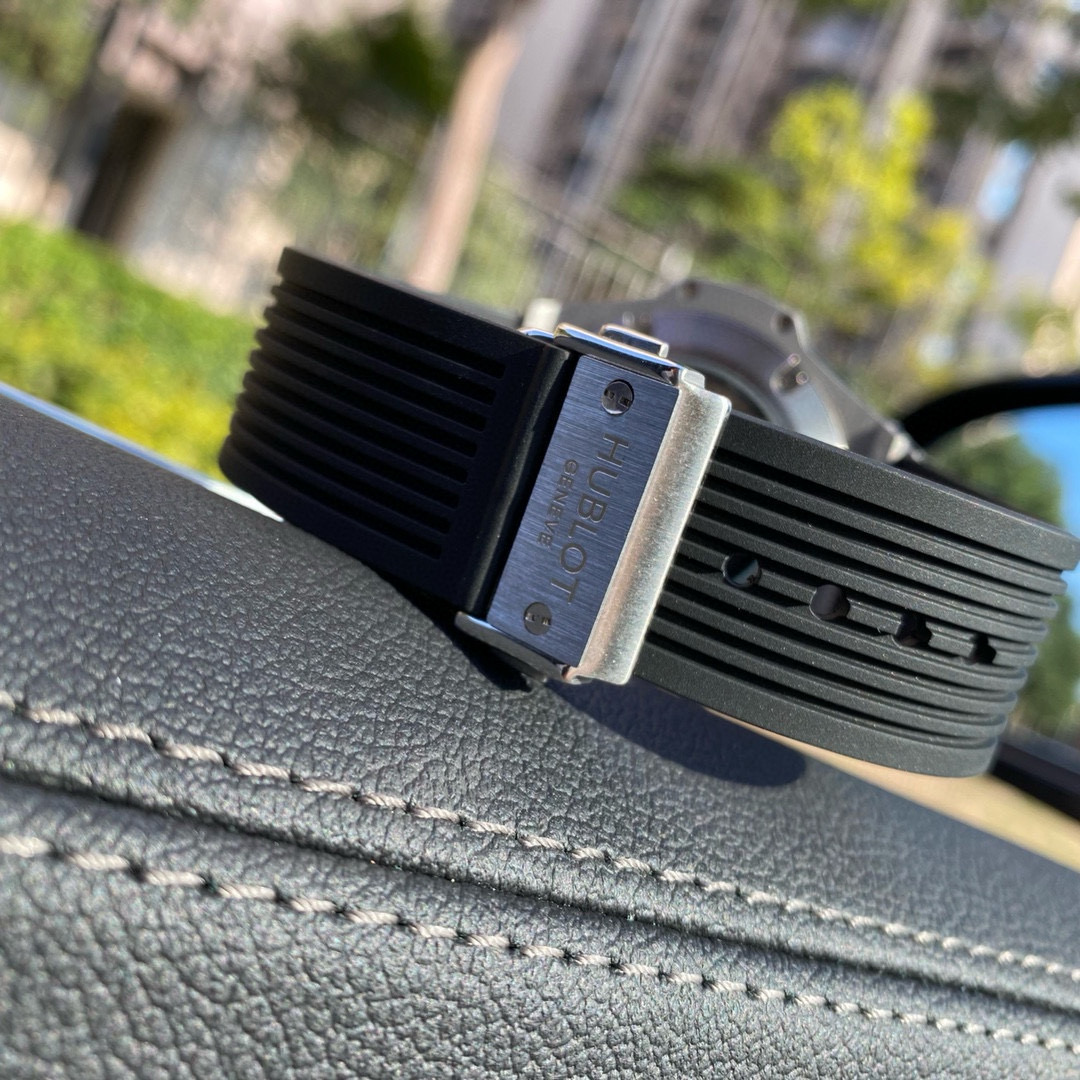 Cheap HUBLOT  AAA Quality Watches Men in 220410, $220 USD- [IB220410] - Replica HUBLOT  AAA Quality Watches Men
