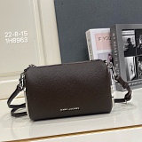 MARC JACOBS 