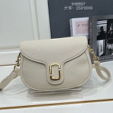 MARC JACOBS 