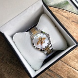 Gucci AAA Quality Watches in 220375