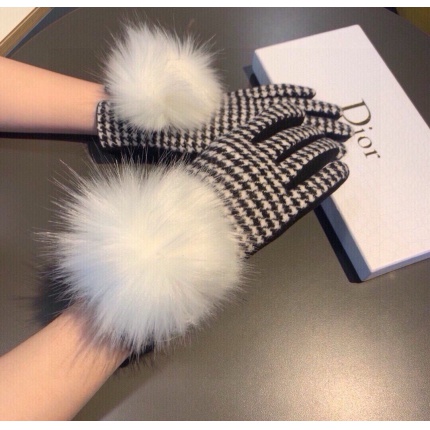 Cheap Gloves in 220616, $45 USD- [IB220616] - Replica Gloves
