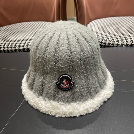 Moncler Hats in 220690