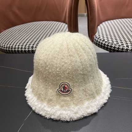 Moncler Hats in 220693
