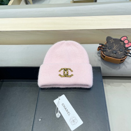 Chanel Hats in 220717