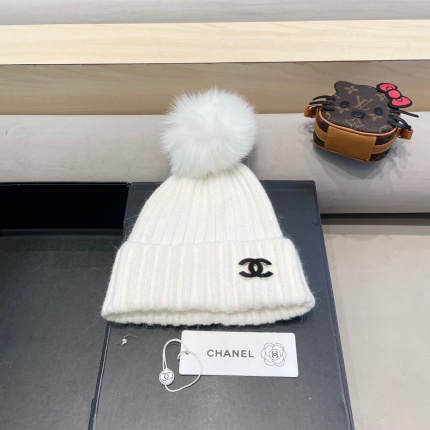 Chanel Hats in 220719