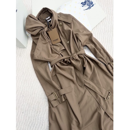 Burberry Trench Coats For Women in 220728