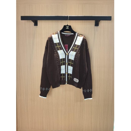 Gucci Sweaters for Women in 220777