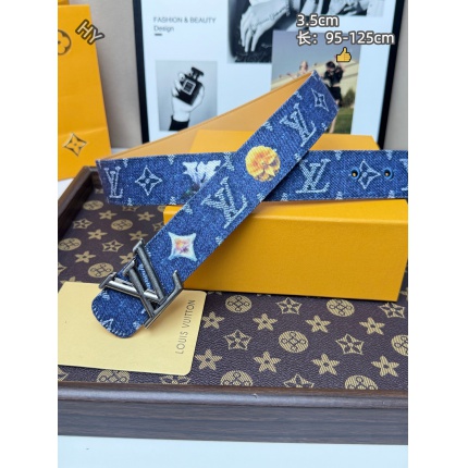 Louis Vuitton AAA Belts in 220842