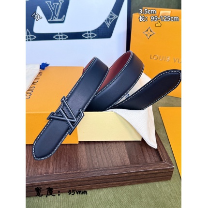 Louis Vuitton AAA Belts in 220845