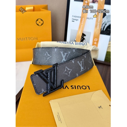 Louis Vuitton AAA Belts in 220912