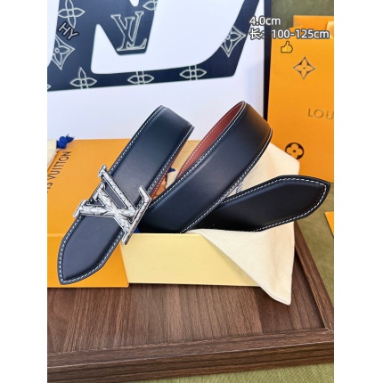 Louis Vuitton AAA Belts in 220914