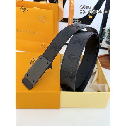 Louis Vuitton AAA Belts in 220924