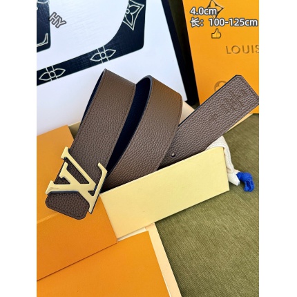 Louis Vuitton AAA Belts in 220936