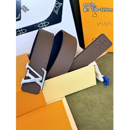 Louis Vuitton AAA Belts in 220937