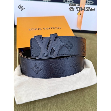 Louis Vuitton AAA Belts in 220946