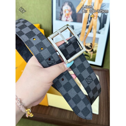 Louis Vuitton AAA Belts in 220960