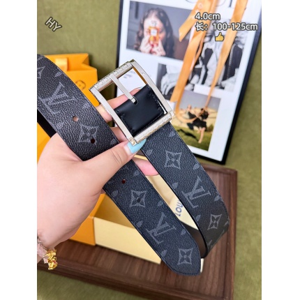 Louis Vuitton AAA Belts in 220964