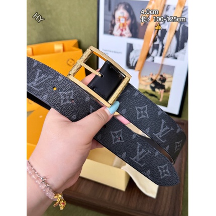 Louis Vuitton AAA Belts in 220965