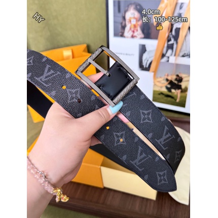 Louis Vuitton AAA Belts in 220966
