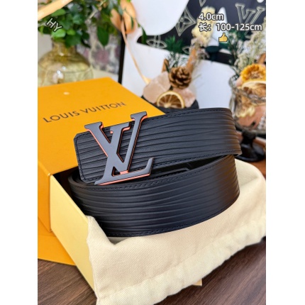 Louis Vuitton AAA Belts in 220977