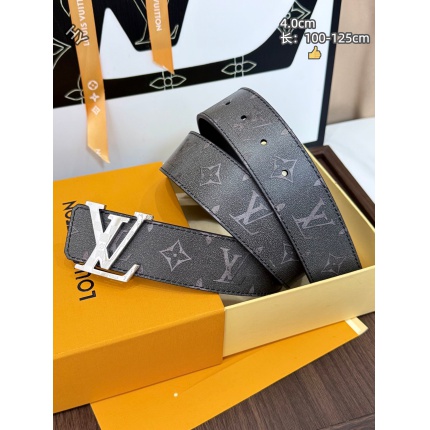 Louis Vuitton AAA Belts in 220994
