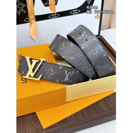 Louis Vuitton AAA Belts in 220995