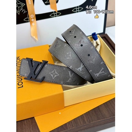 Louis Vuitton AAA Belts in 220996