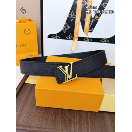 Louis Vuitton AAA Belts in 221000
