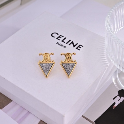 Celine Earring in 221106