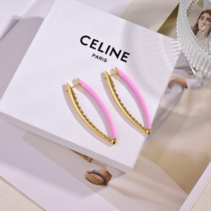 Celine Earring in 221108