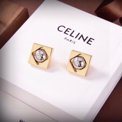 Celine Earring in 221109
