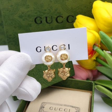 Gucci Earring in 221135