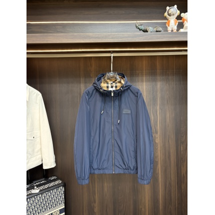 Burberry Jackets for Men in 221162